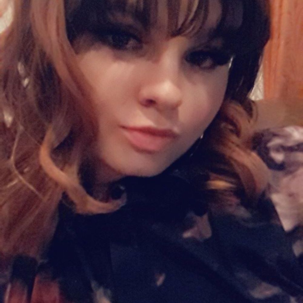 Meet your Posher, Ana